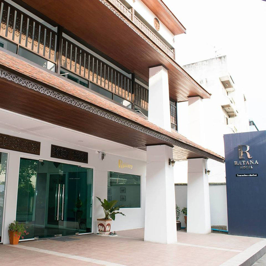 Ratana Hotel Chiang Mai Exterior foto